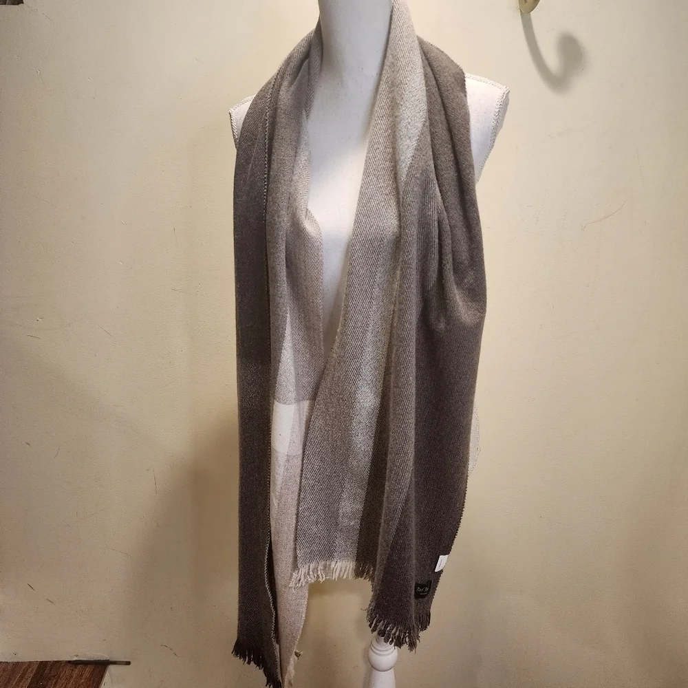 Pool Trend Made In Italy 100% wool Fringe Unisex scarf